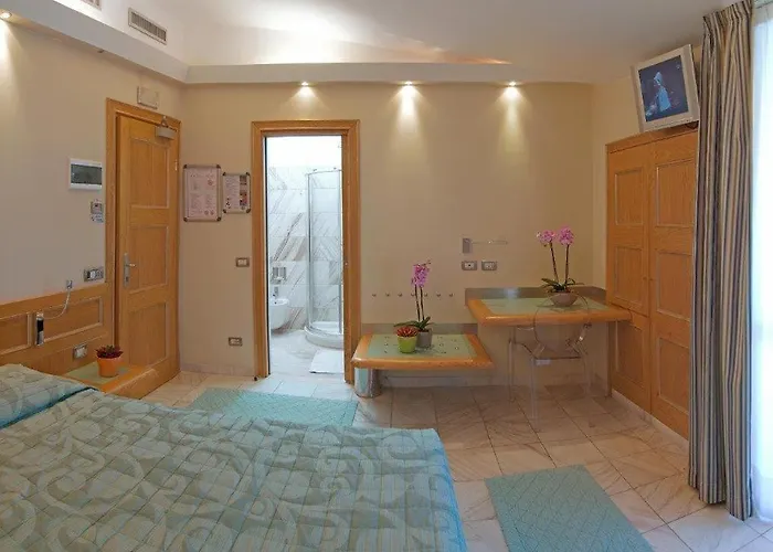 Sempione Szálloda 3*