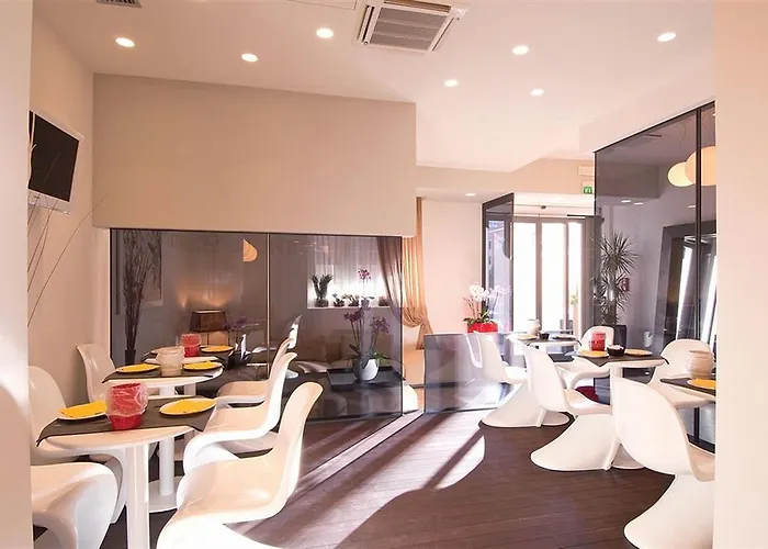 Szálloda Sempione 3*