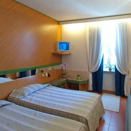 Sempione Ξενοδοχείο 3*